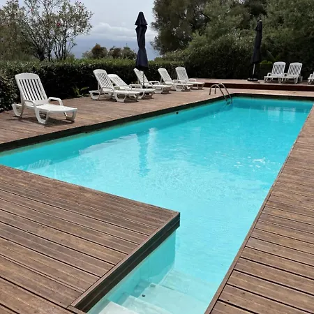 Parque de Campismo Monte Ortu *